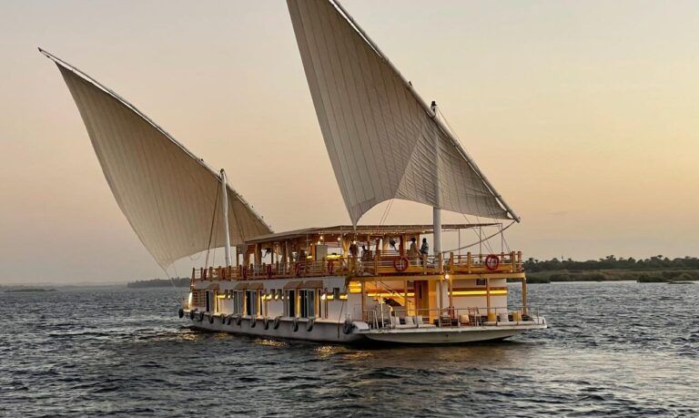 The Nile Dahabiya Crucero Nilo