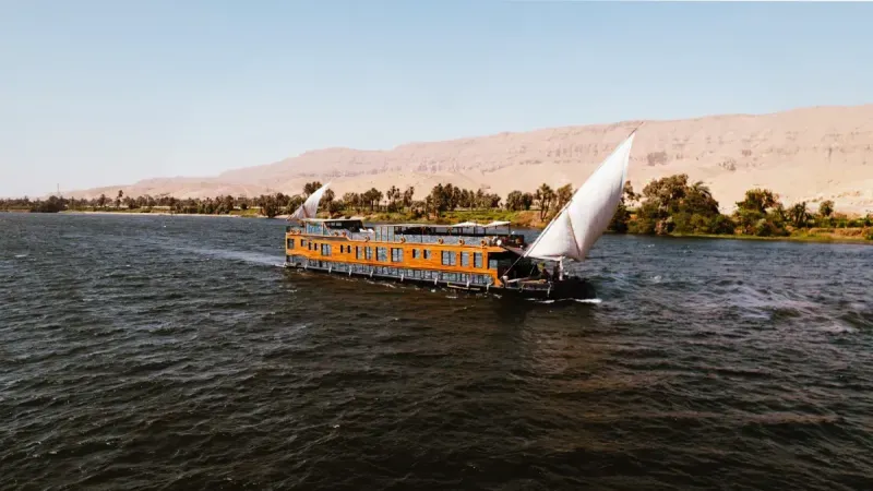 11 Days Private Guided Tour of Egypt with Dahabiya