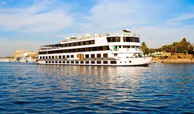 11 Days Egypt Trip – Explore Cairo, Nile Cruise, Luxor & Hurghada