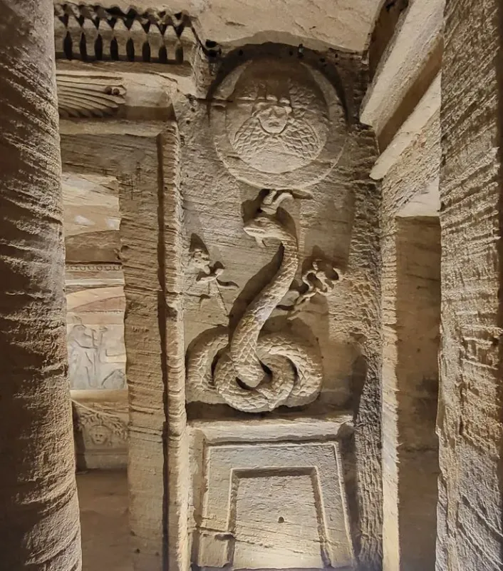 Catacombs Of Kom El Shoqafa