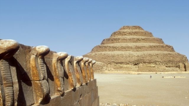Tour às Pirâmides, Mênfis e Saqqara