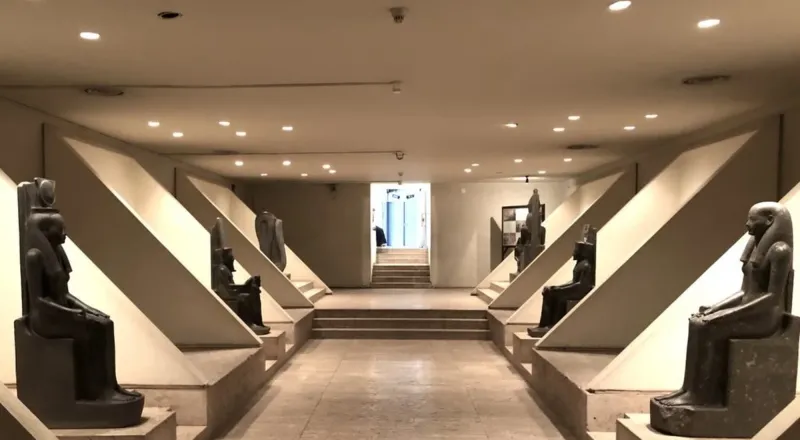 https://travistatours.com/files/large/Museo Luxor
