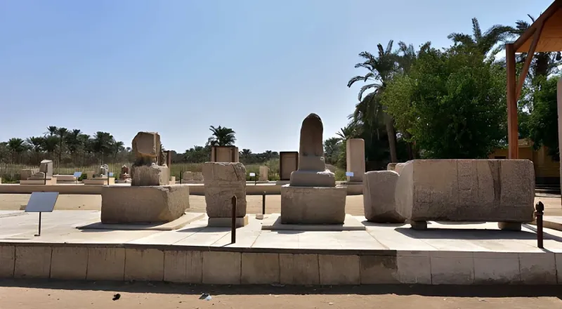https://travistatours.com/files/large/Templo Del Valle