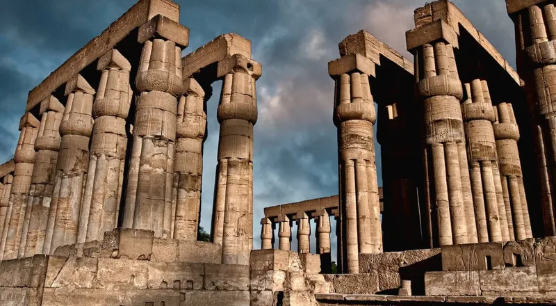 https://travistatours.com/files/large/Templo Luxor